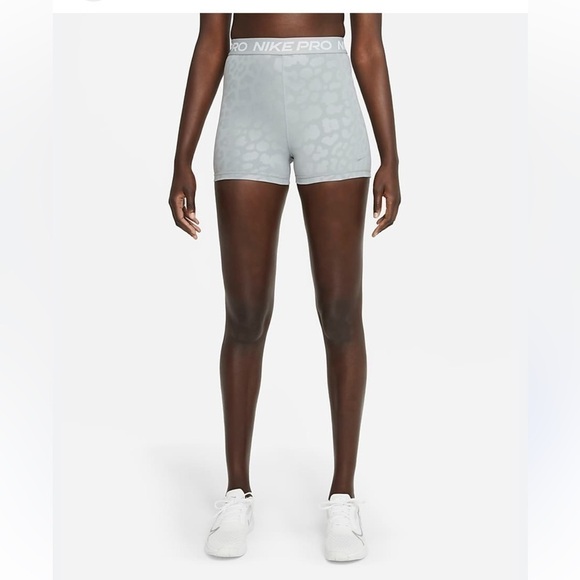 Nike Pro - Dri Fit, Tight fit, High rise Gray  Animal Print athletic shorts - Picture 1 of 7